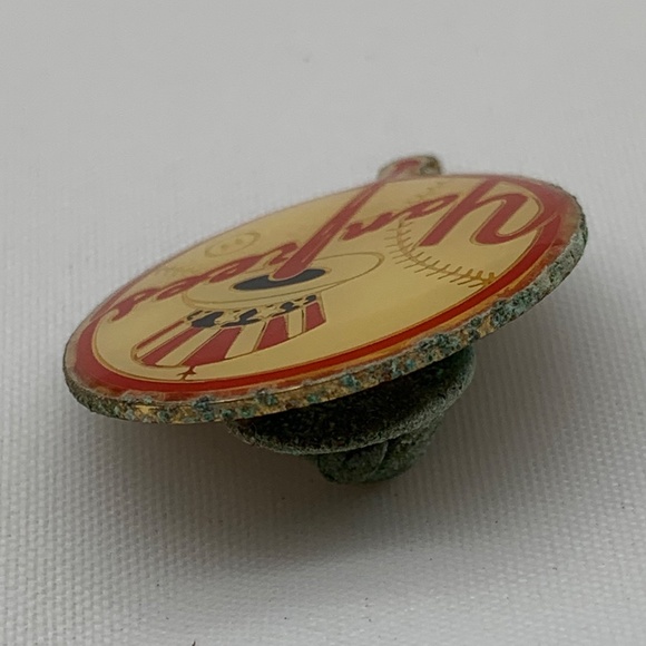 Vintage 90s MLB New York Yankees Retro Logo Collectible Lapel Pin - Picture 9 of 11